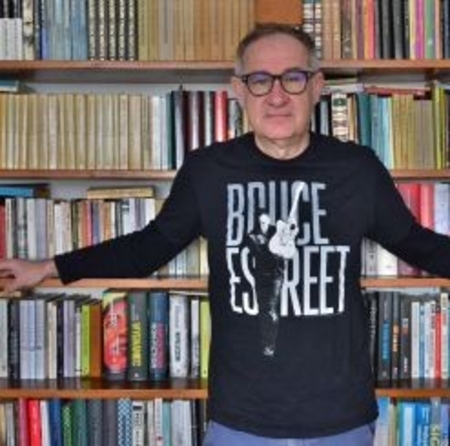 Janusz Drzewucki, krytyk literacki, poeta